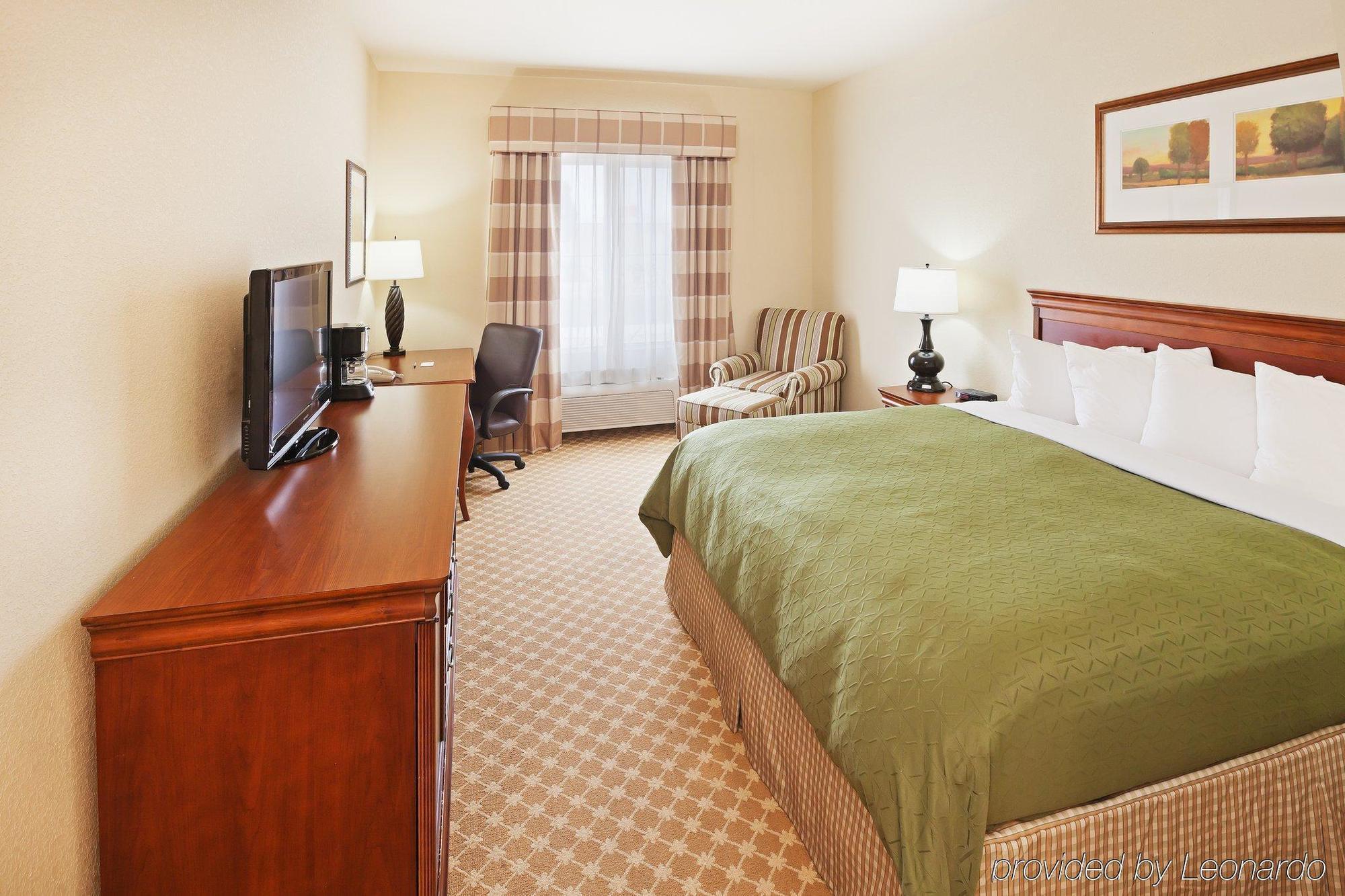 Hawthorn Extended Stay By Wyndham ホッブズ 部屋 写真